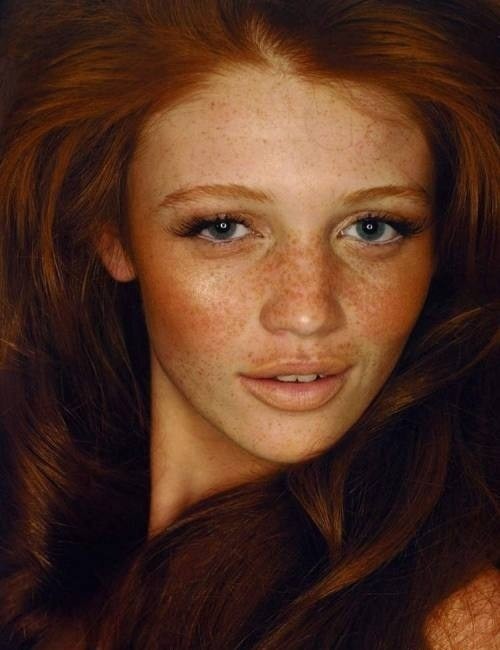 cintia_dicker_how_to_be_a_redhead_bronzer