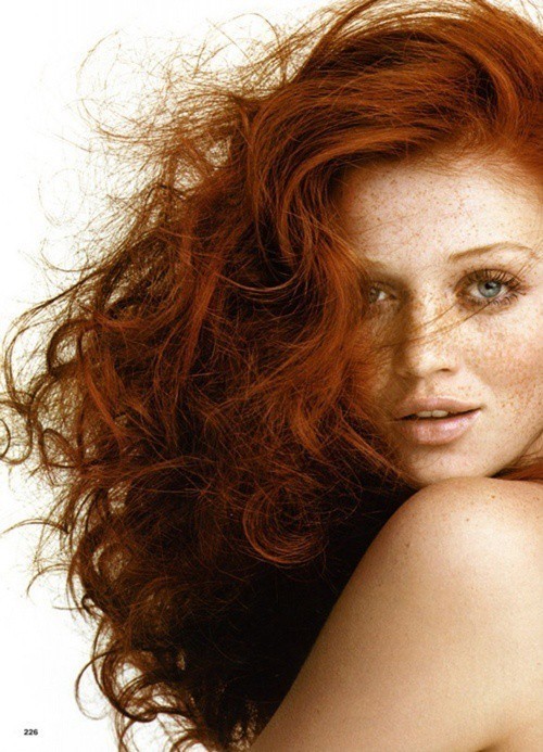 curly_red_hair_tips_for_redheads_naturaly_curly_red_hair_cintia_decker