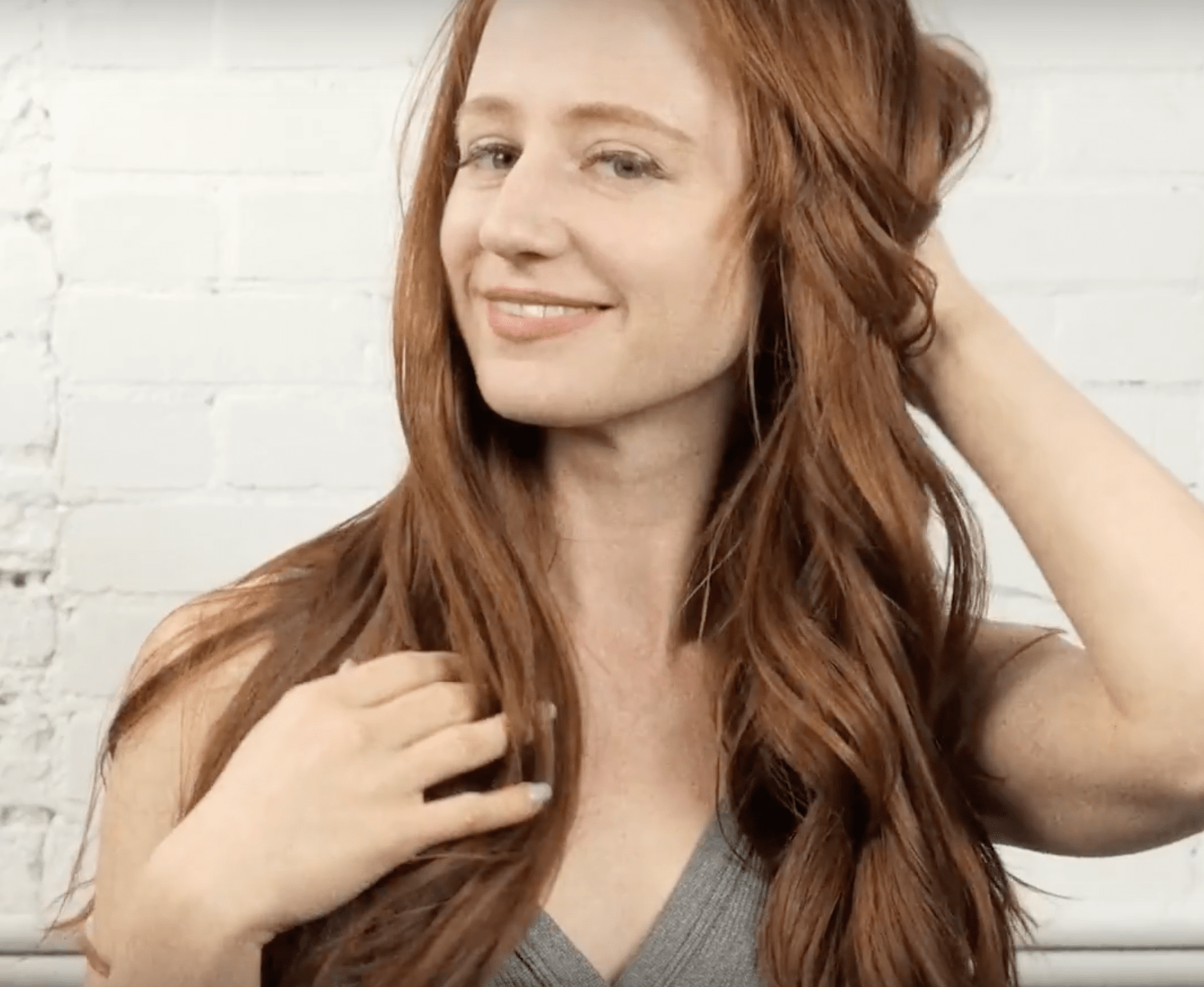 How to Create Mermaid Waves Without Hot Tools or Wet Hair