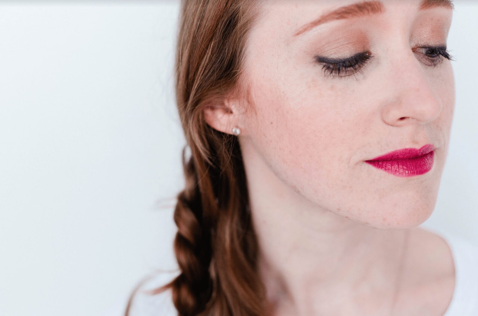 11 ‘Redhead Friendly’ Lipsticks To Try This Winter Season