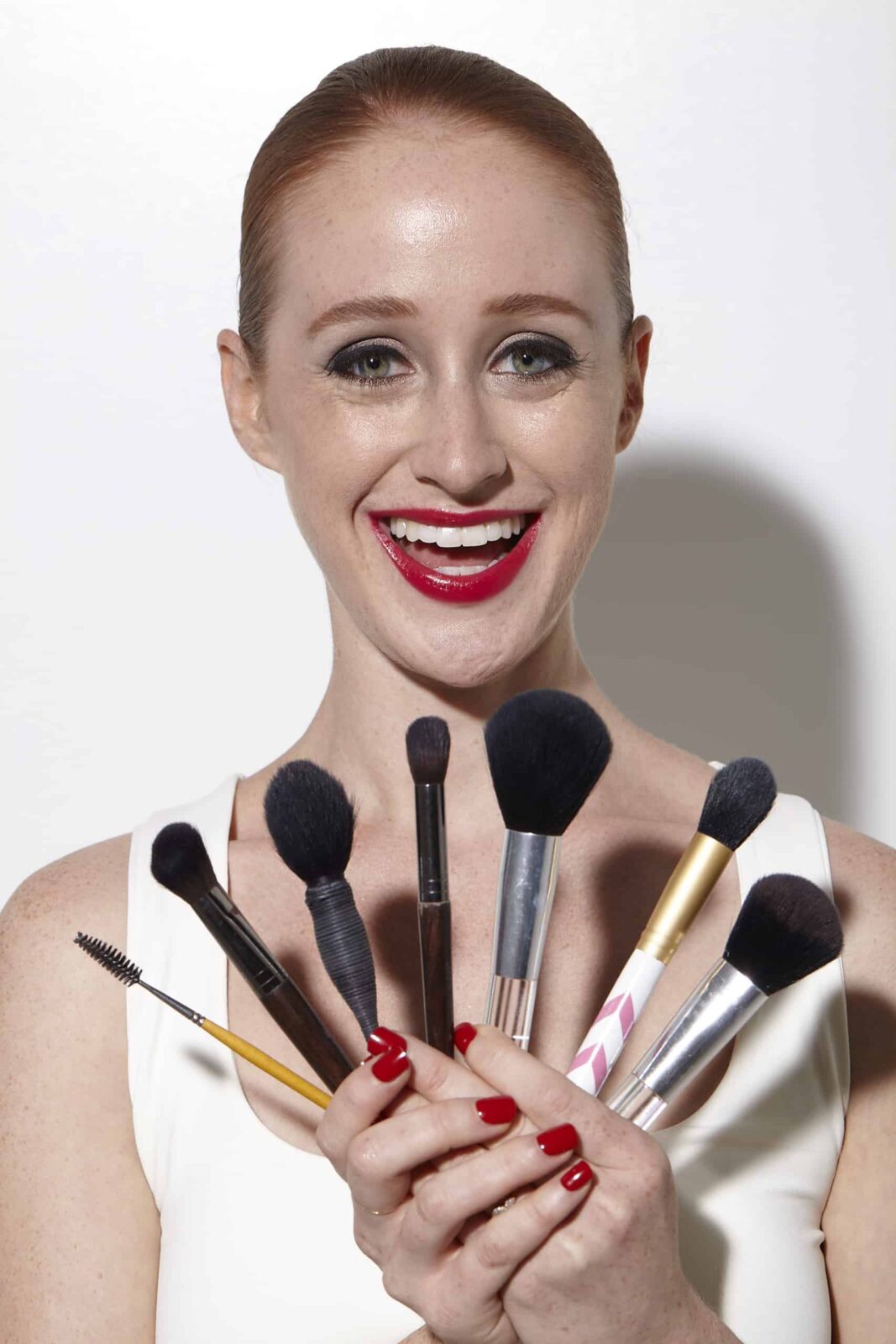 How to Clean Your Makeup Brushes and Tools