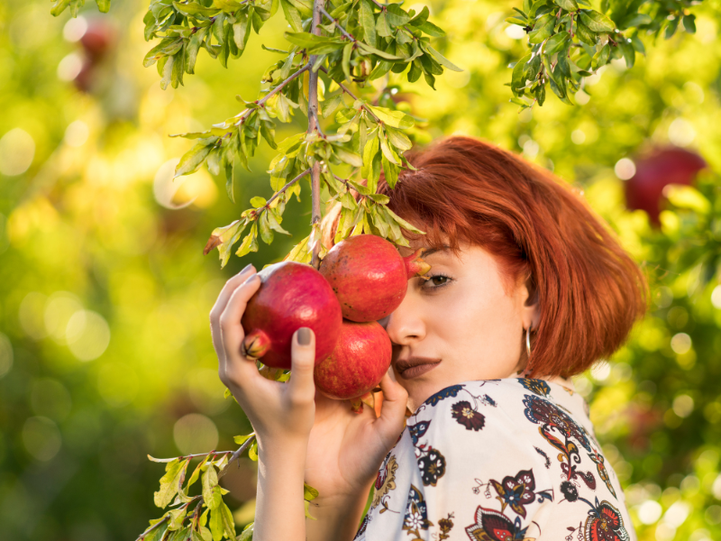 Pomegranate Benefits for Redhead Skin No One Told You About