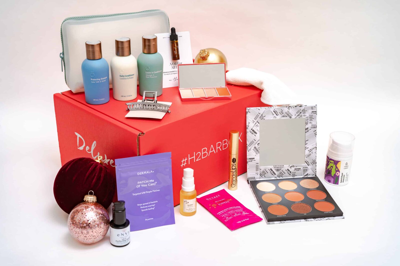 Take a Look Inside the Winter Deluxe H2BAR Box: $250+ Value