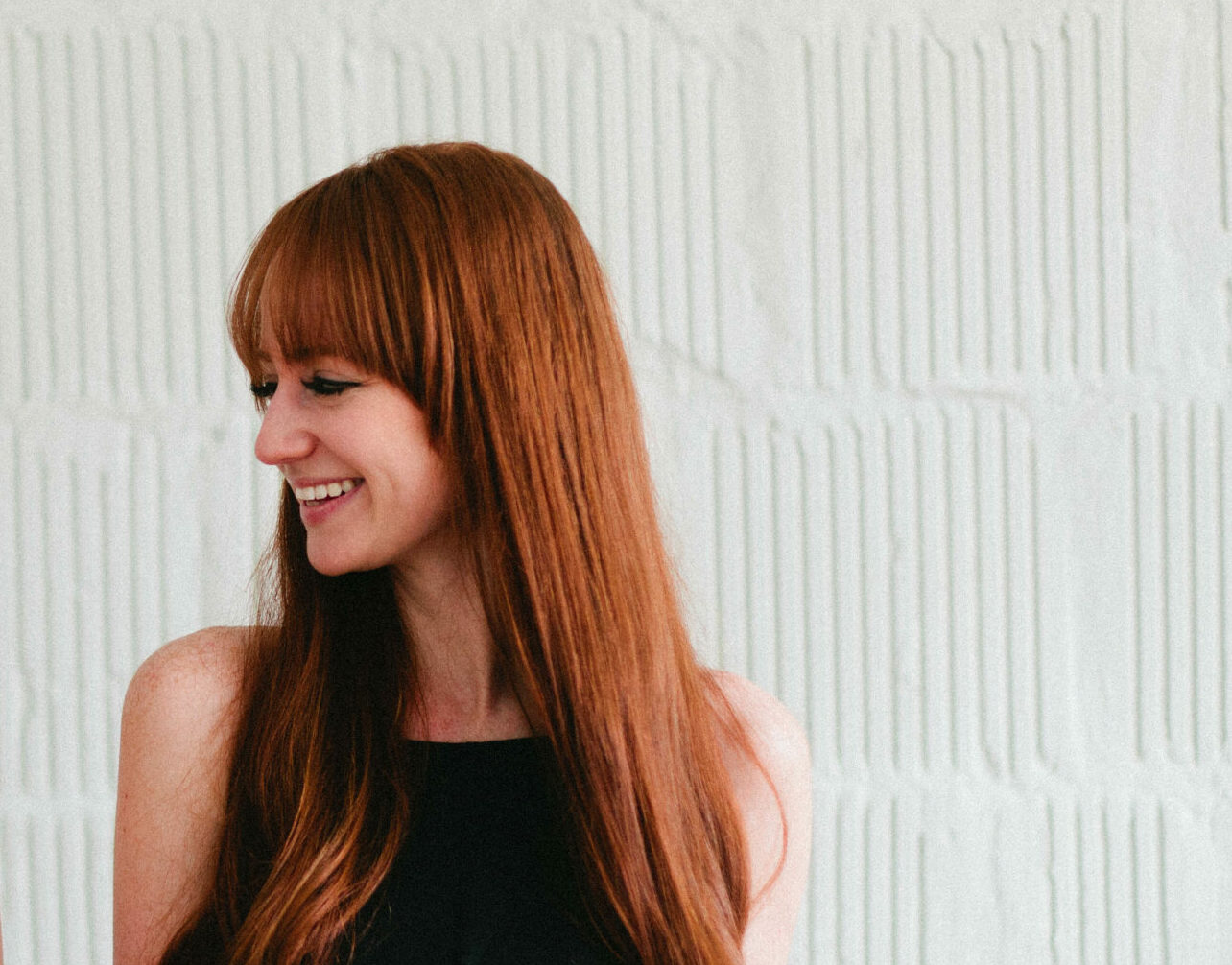 Guide for Redheads: How To Get (And Maintain) Bangs