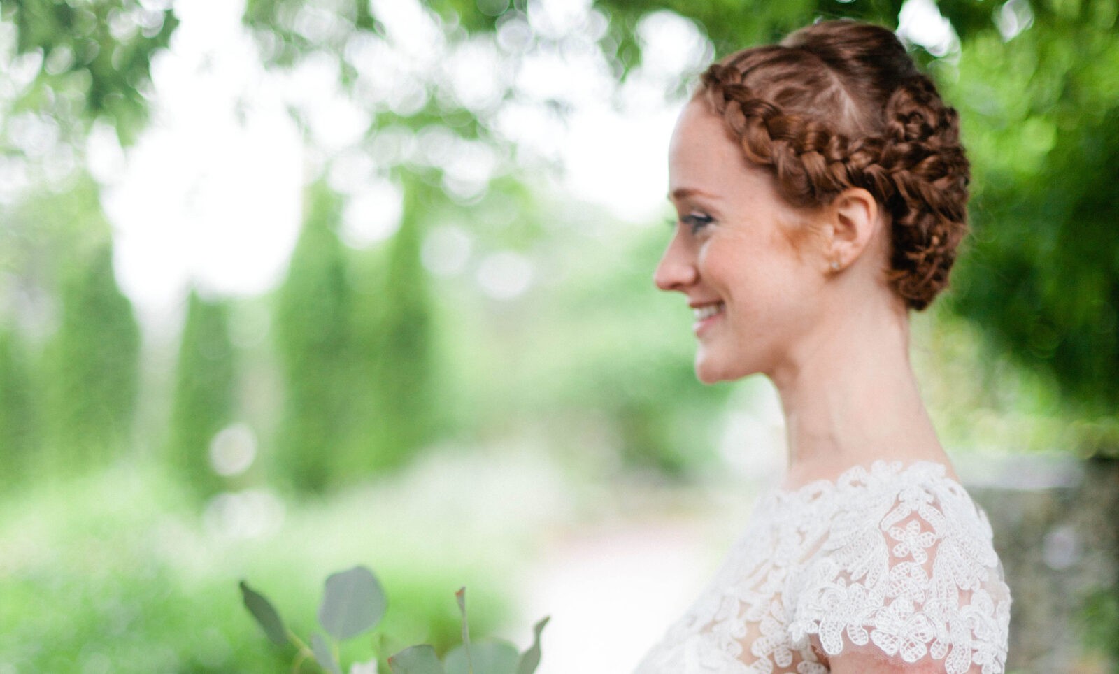 Best Wedding Hairstyles For Redheads Brides: Glamorous Inspiration For Your Big Day