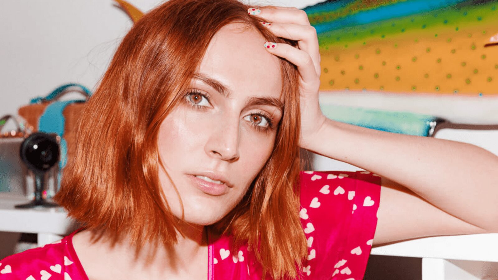6 Tips For Getting a Dewy Redhead Makeup Look