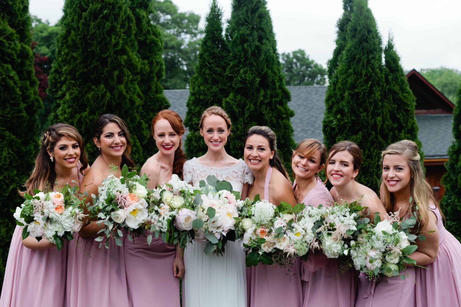 Viral Facebook Group Post: Bride Shames Bridesmaid for Dying Her Hair Red 