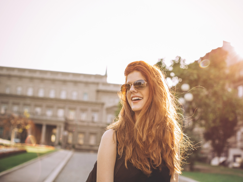 How Redheads Can Layer SPF & Stop Sunscreen Pilling