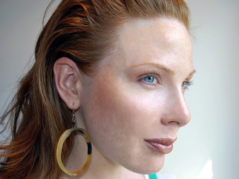 4 Products for a “No Makeup” Summer Redhead Look