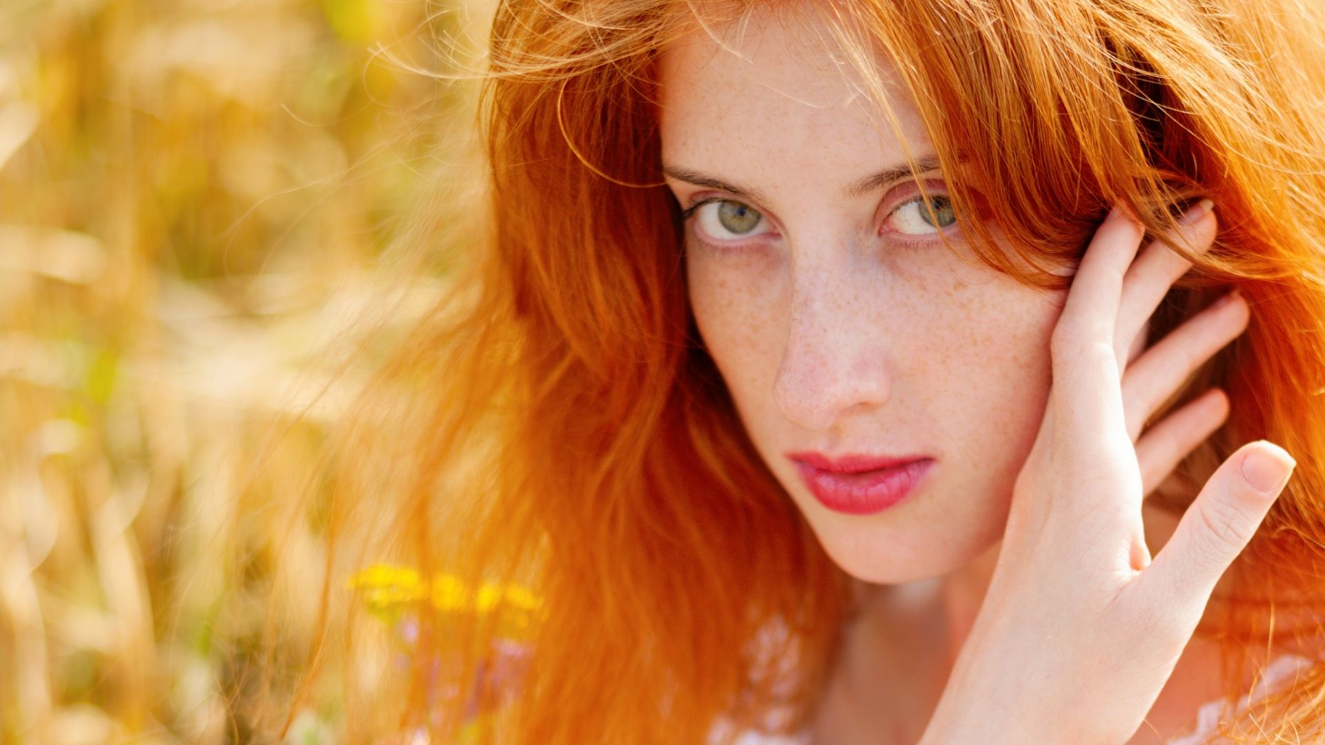6 Ways to Reduce Facial Redness in Summer