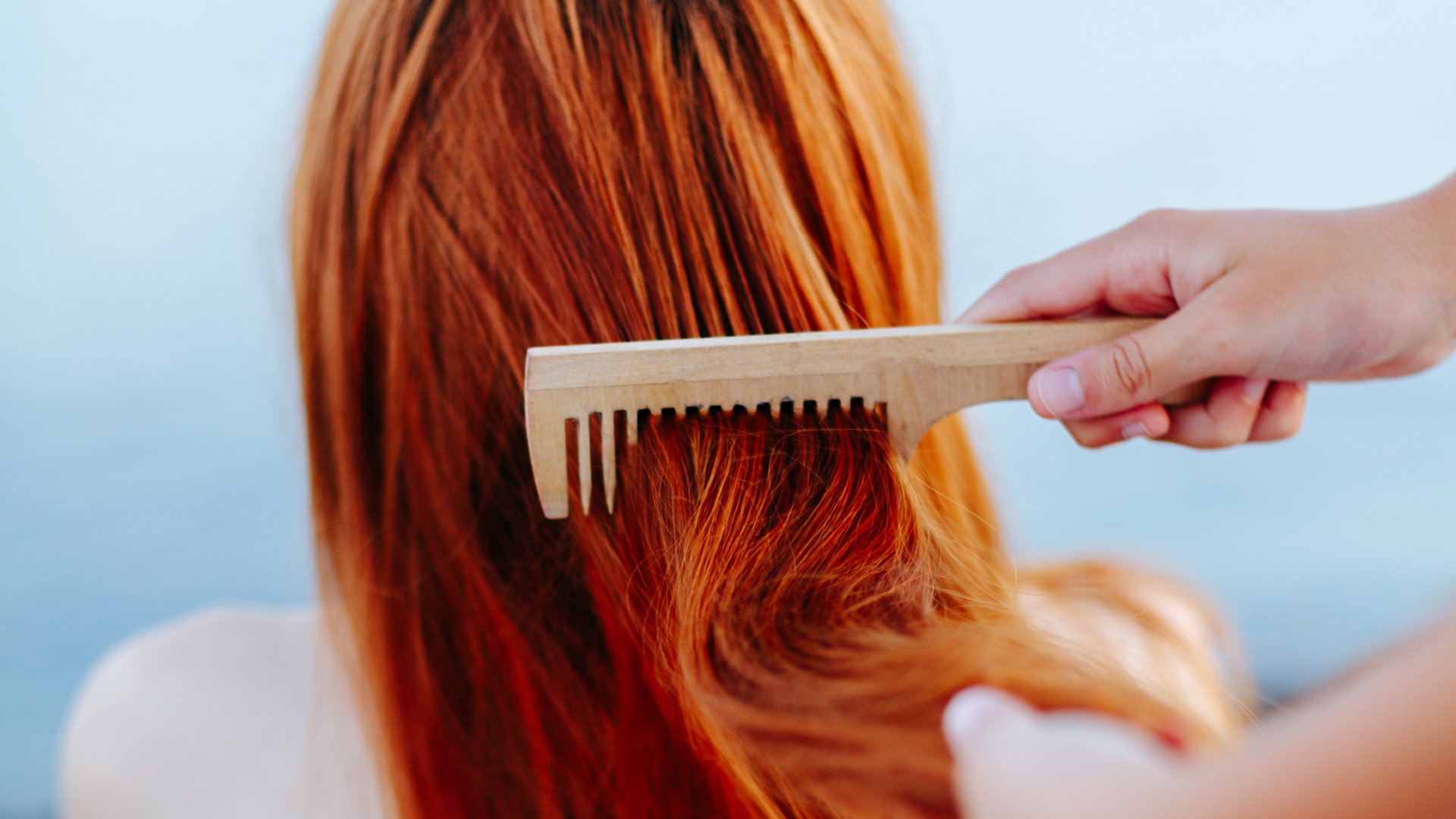 The 3 Best Brushes To Use When Your Red Hair Is Wet