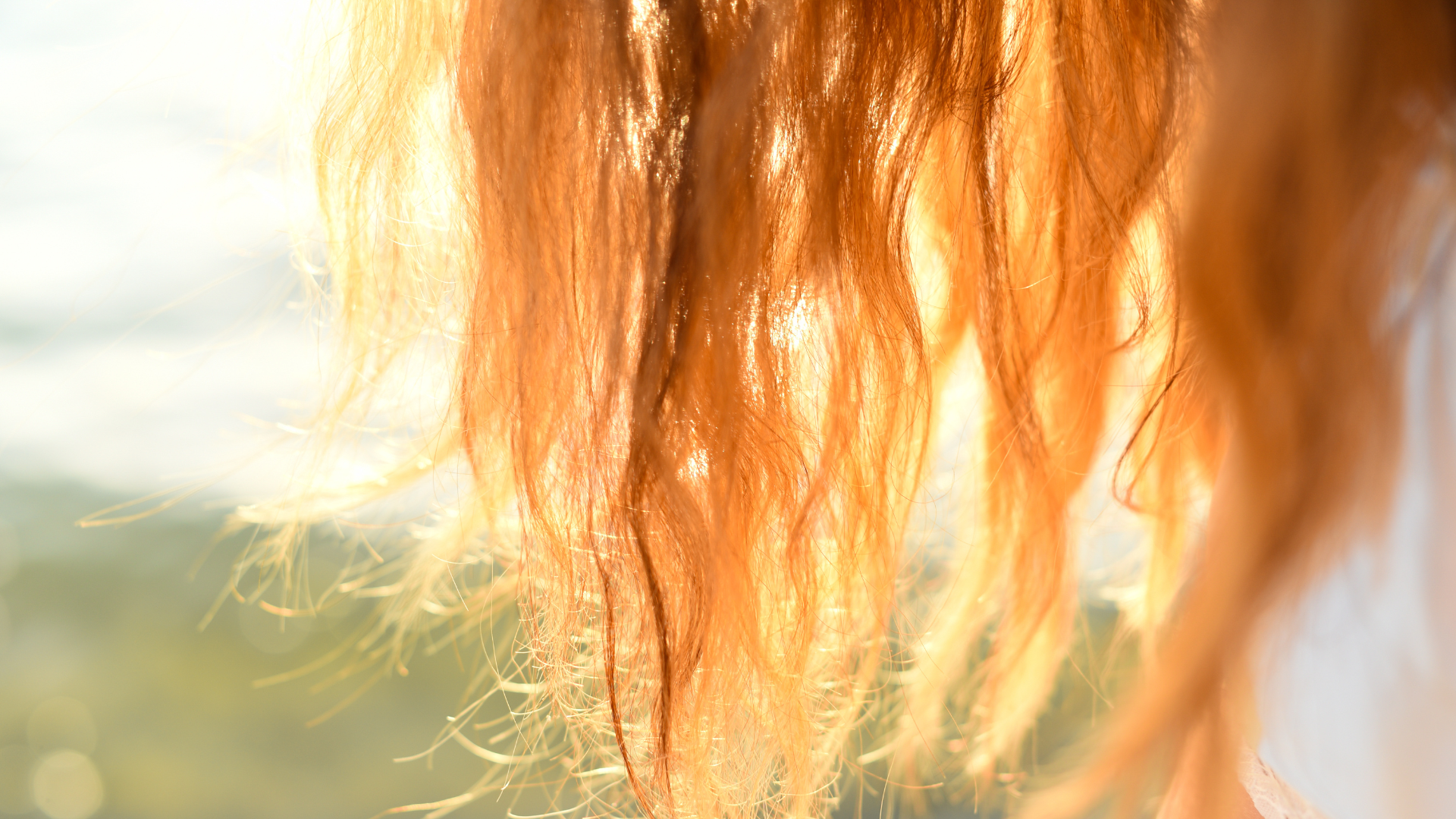 5 Reasons Your Red Hair Might be Greasy This Summer