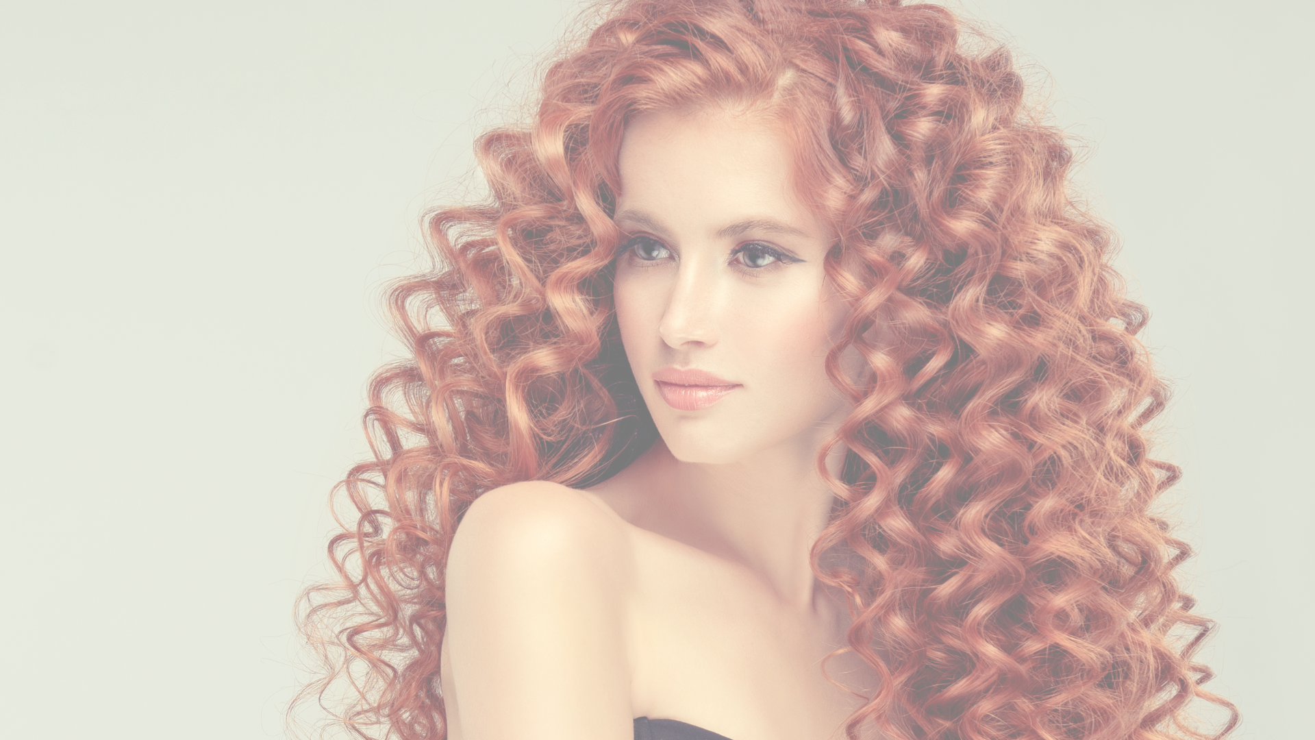 7 Easy and Cute Hairstyles for Redheads With Curly Hair