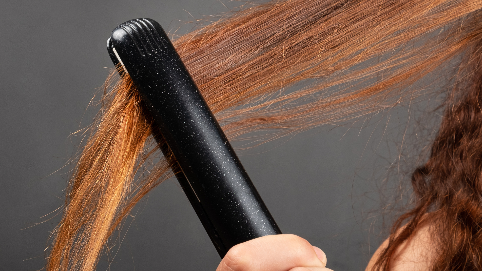 Do You Put Heat Protectant on Wet or Dry Red Hair?