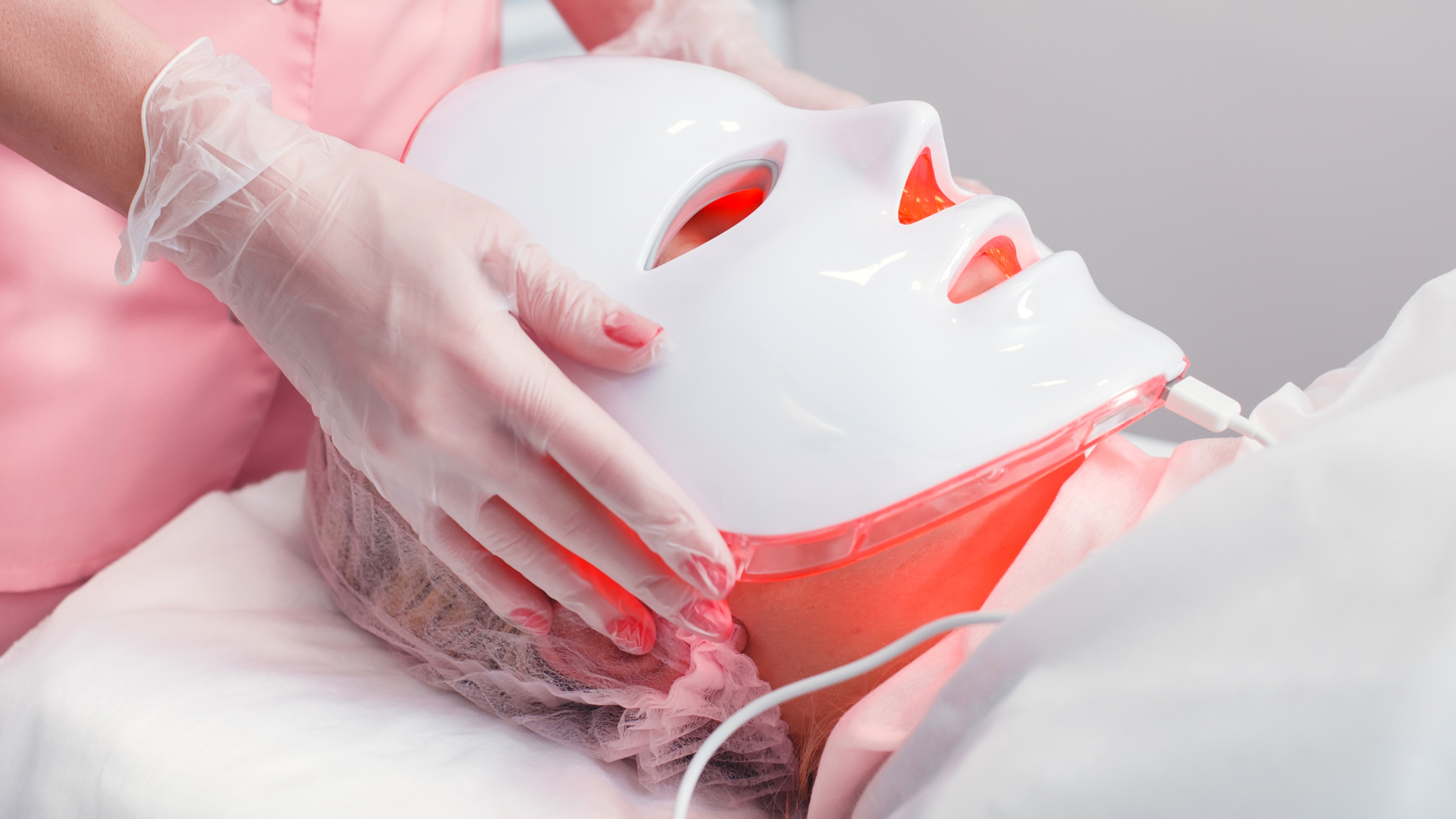 Everything Redheads Need to Know About Light Therapy Masks