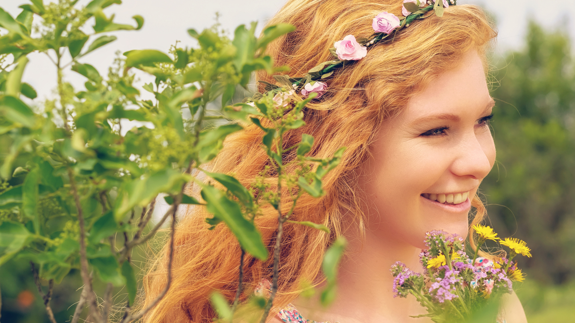 9 Spring Hair Accessories For Redheads Under $25