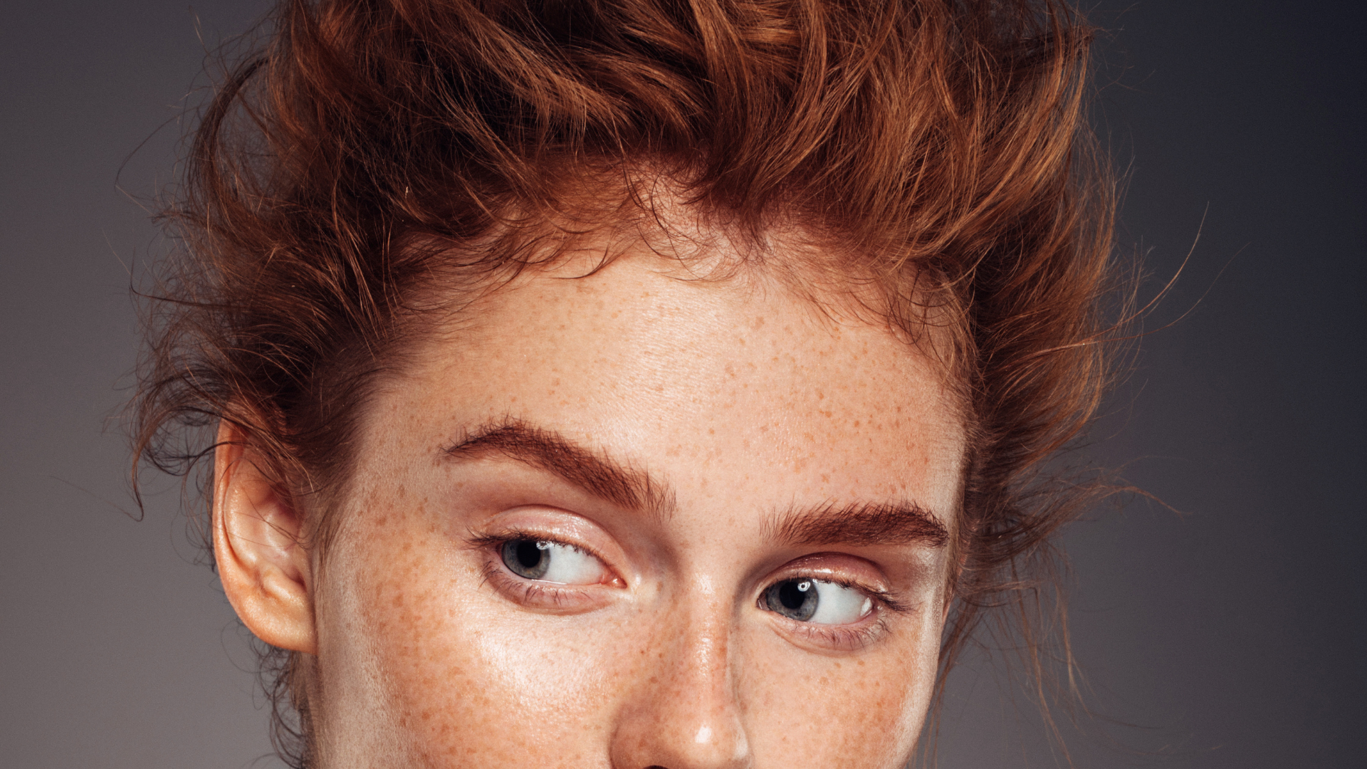 Do You Have Broken Red Hair By The Hairline? Here’s How To Fix It