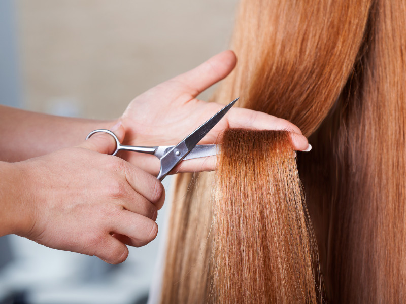 Is It A Good Idea To Get Your Red Hair Thinned? Here’s The Good + The Bad