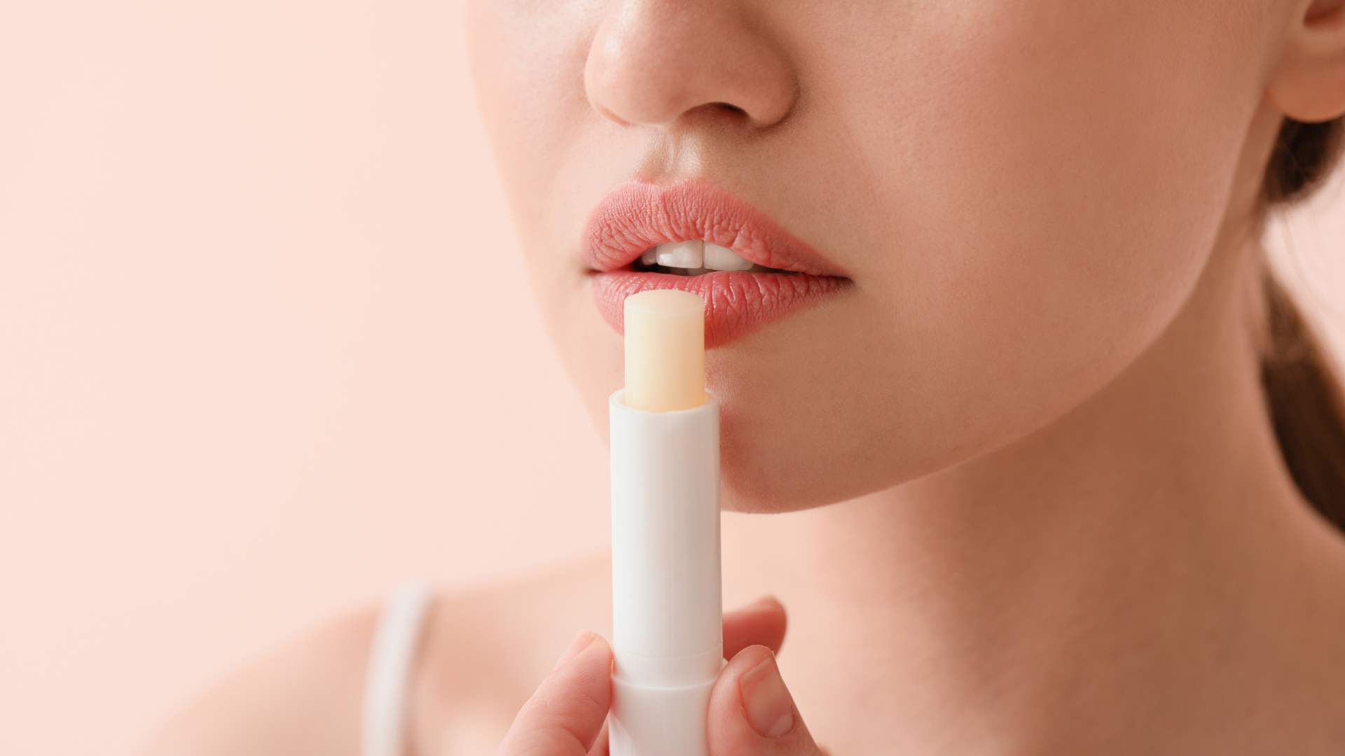 Redhead Skin: Can Lip Balm Make Your Chapped Lips Worse?