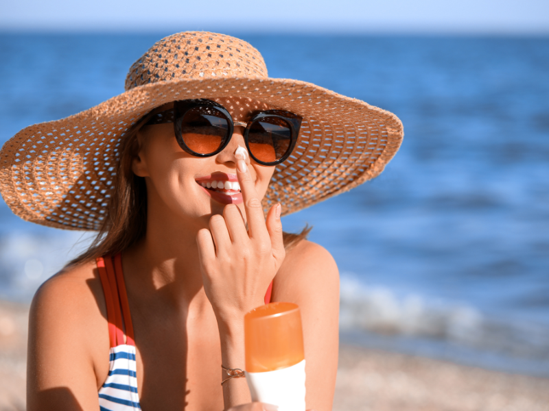 5 Places To Store Sunscreen So You Never Forget It